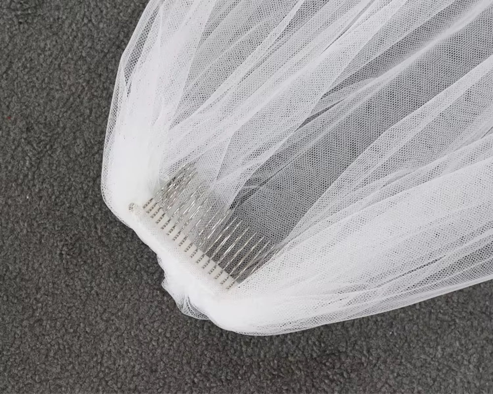 One-Layer Soft Tulle with Cut Edge and Appliqué, Long Train White Wedding Veil with Comb