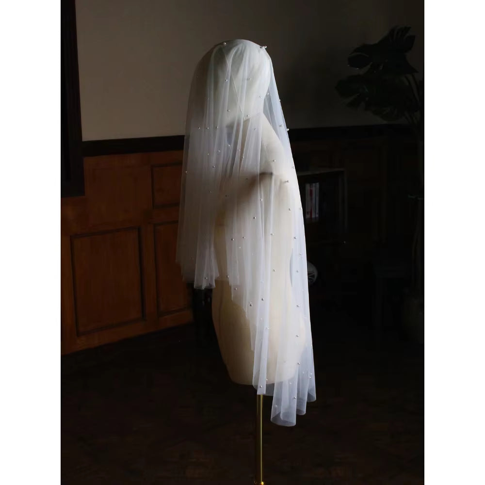 Handmade Two-Layer White Bridal Veil with Pearls