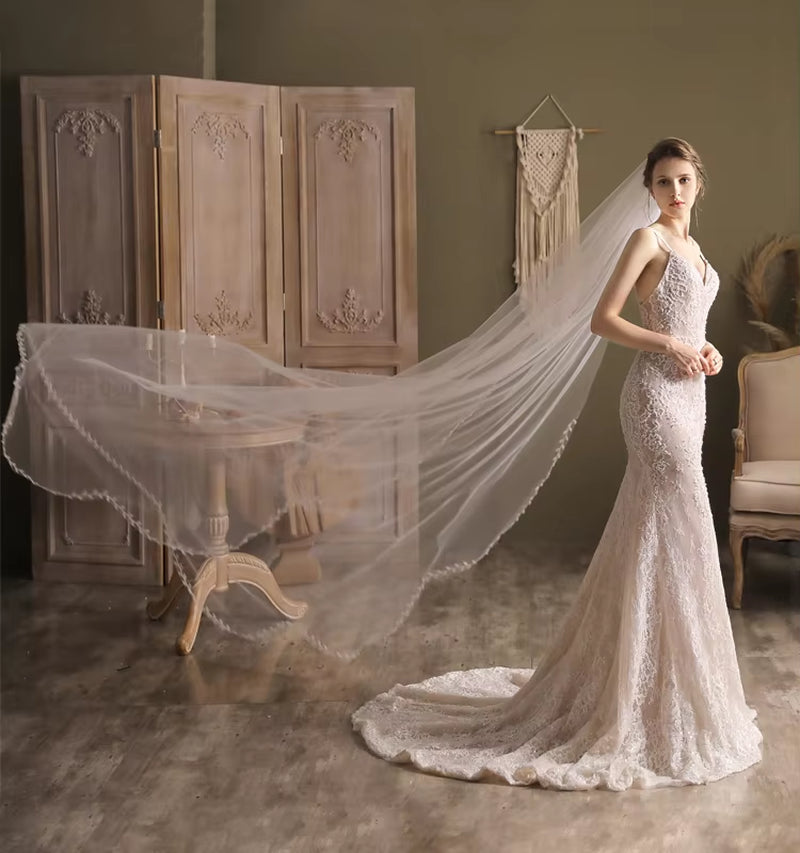 Luxury  Wedding Bridal Long Train Veil One-Layer Plain Tulle Pearl-Leaf Edge 