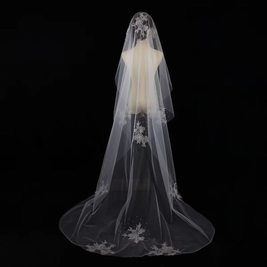 One-Layer White Tulle Veil with Lace Appliqué and Pearl Beading, Long Train Headdress for Weddings.